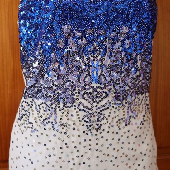 Dots Sequin Sleeveless Blue and White Tank Top - Picture 4 of 9
